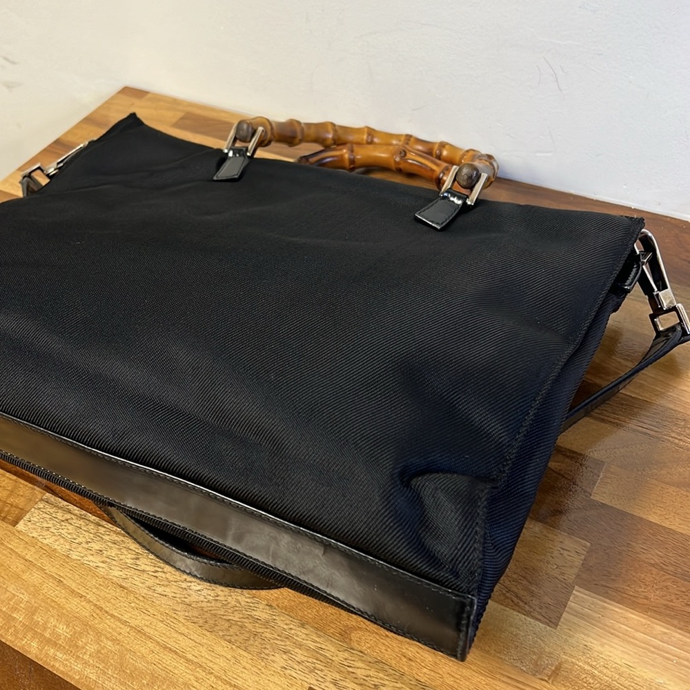 Vintage Gucci Black Tote Handbag with Bamboo Handles - Picture 5 of 12